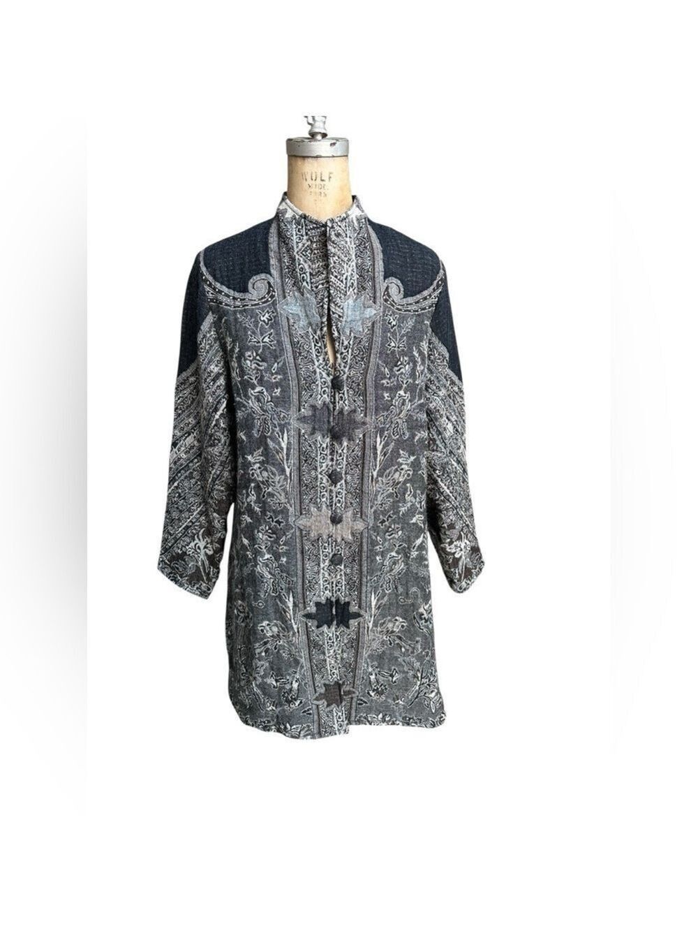 Anu 100% Wool Tapestry Jacket Elegant Black and Gray Mixed Pattern Size L Boho